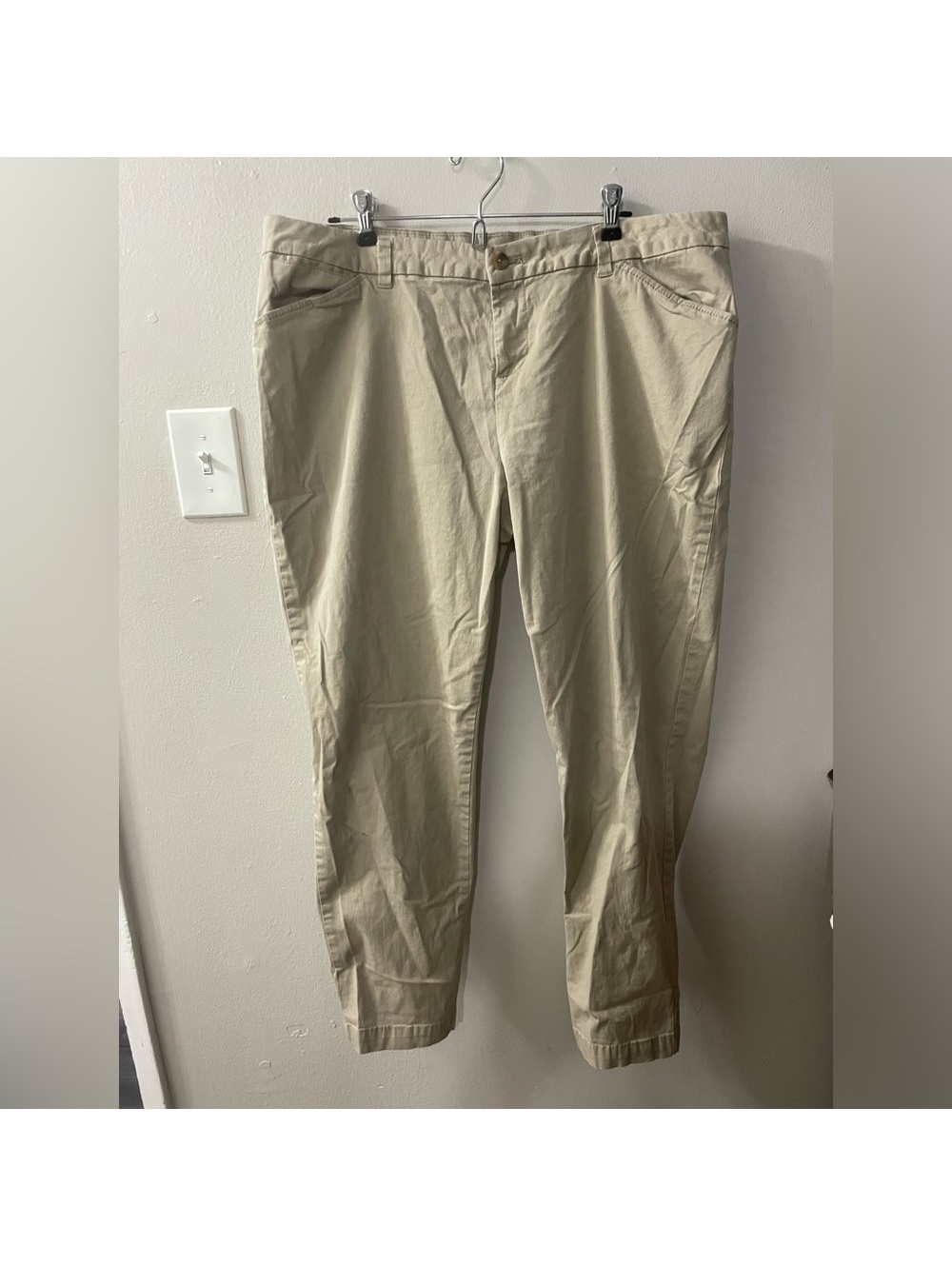 Women’s Faded Glory Size 18W Skinny Ankle Khaki Colored Pants Tote3